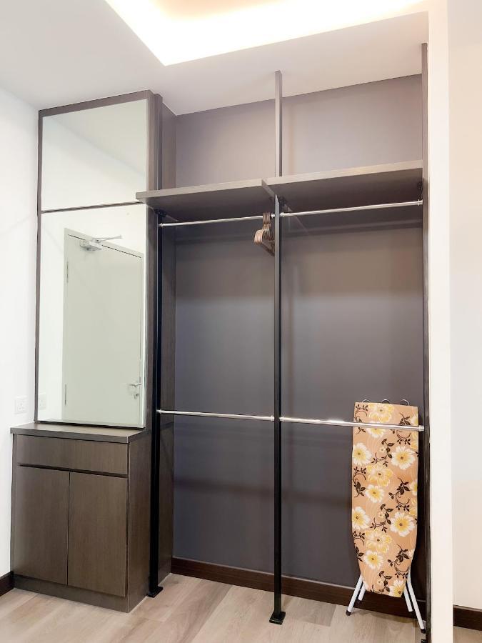 Aurora Vista Homestay Bangi at Vista Bangi With WIFI&NETFLIX Kajang Bagian luar foto