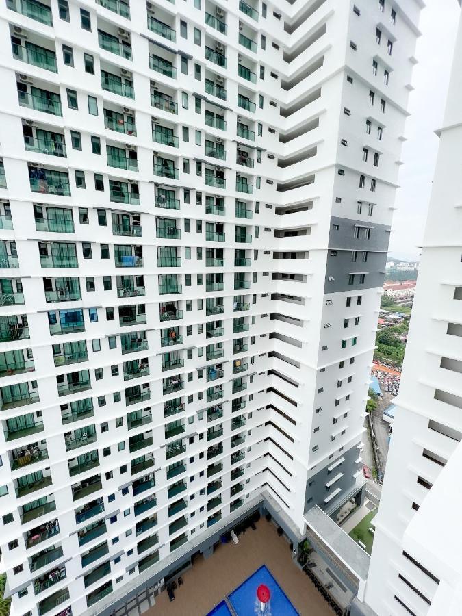 Aurora Vista Homestay Bangi at Vista Bangi With WIFI&NETFLIX Kajang Bagian luar foto