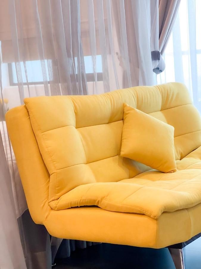 Aurora Vista Homestay Bangi at Vista Bangi With WIFI&NETFLIX Kajang Bagian luar foto