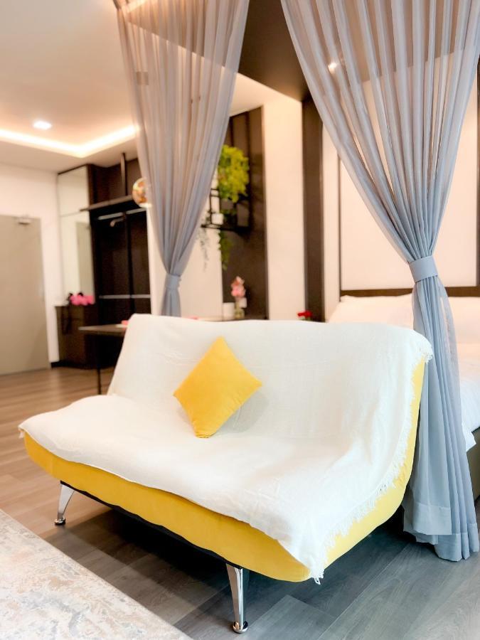 Aurora Vista Homestay Bangi at Vista Bangi With WIFI&NETFLIX Kajang Bagian luar foto