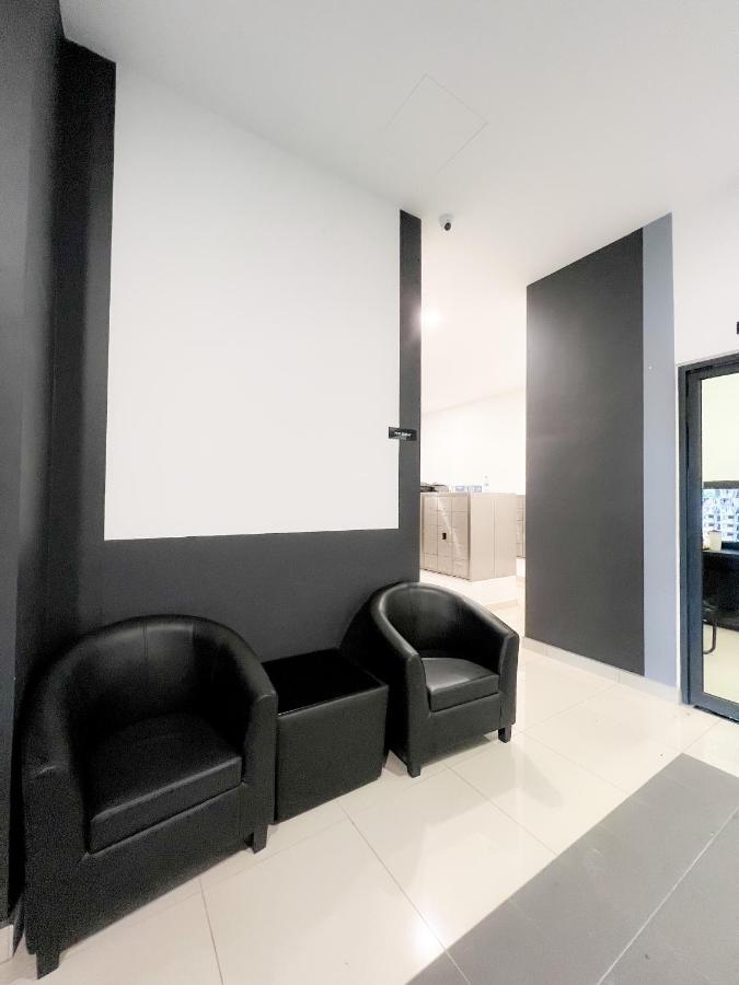 Aurora Vista Homestay Bangi at Vista Bangi With WIFI&NETFLIX Kajang Bagian luar foto