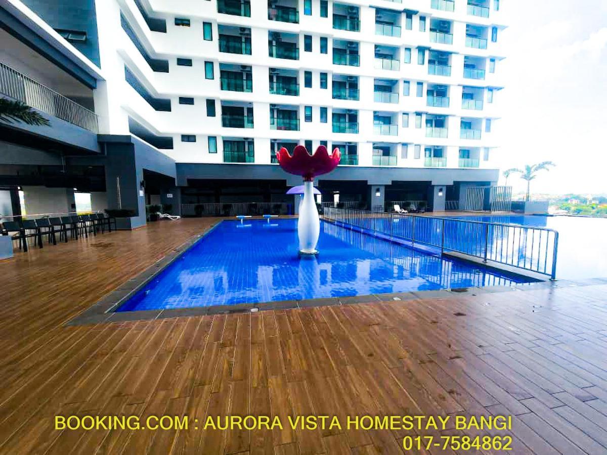 Aurora Vista Homestay Bangi at Vista Bangi With WIFI&NETFLIX Kajang Bagian luar foto